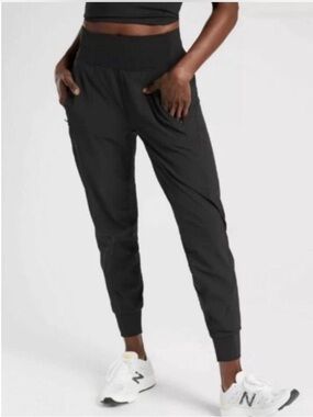 Athleta Distance Jogger Black Size XXS